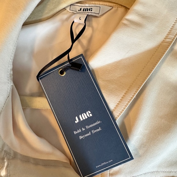 NWT J.ING Cropped Blazer Jacket Size Large - Picture 2 of 8